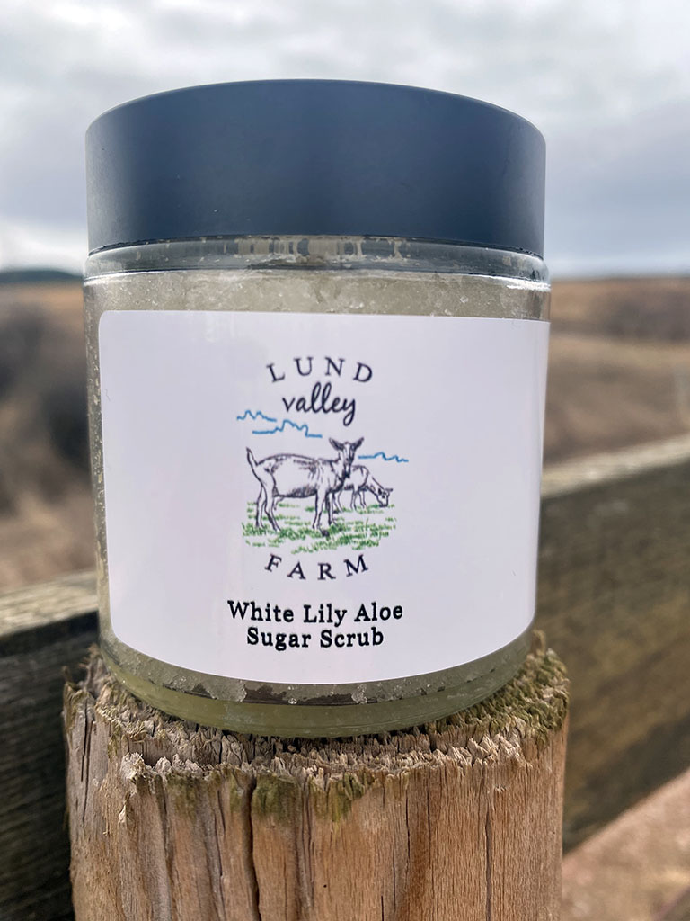 White Lily Aloe Sugar Scrub